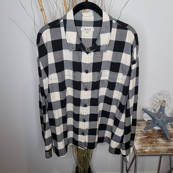 Madewell Tops - Madewell Button Up Womens XLarge